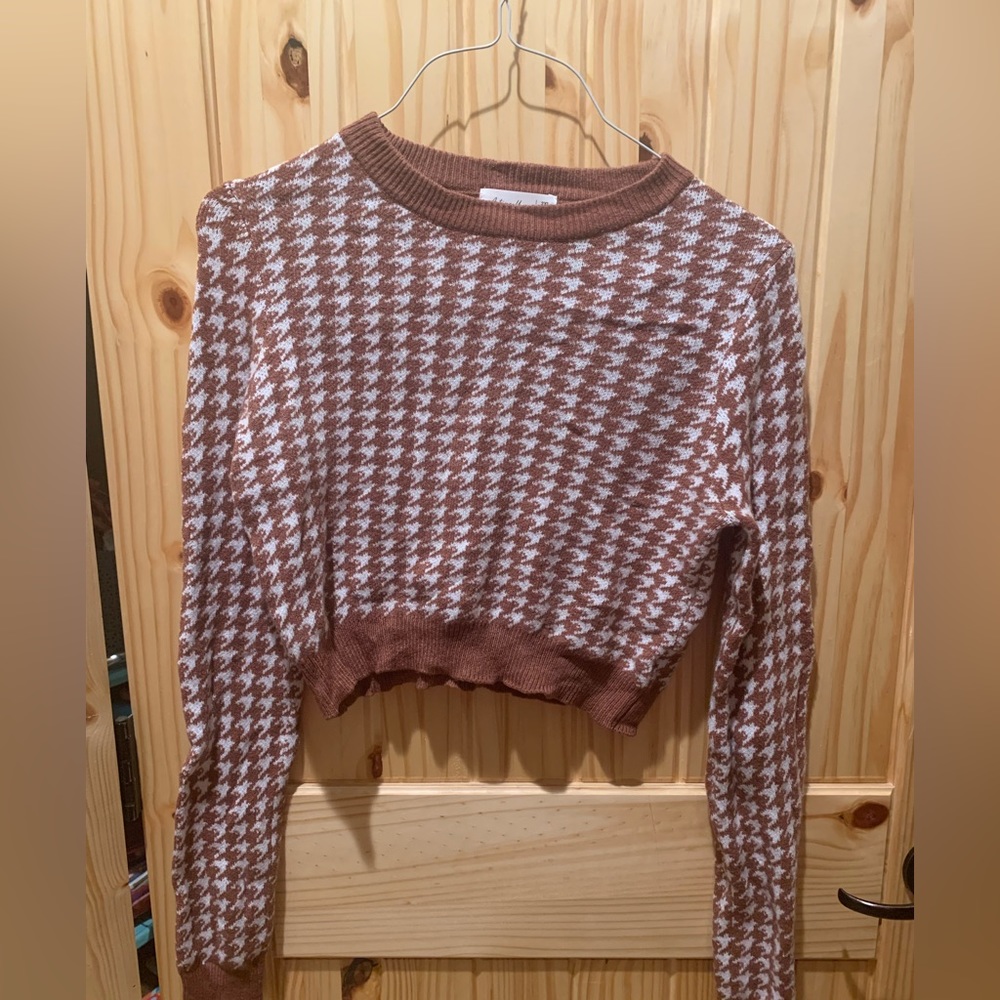 Cropped sweater